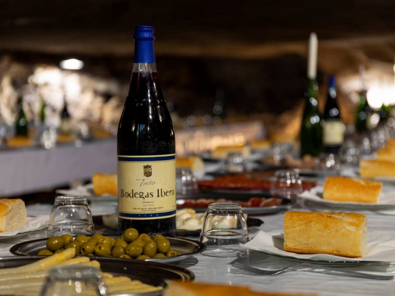 dejeuner-grotte-sare