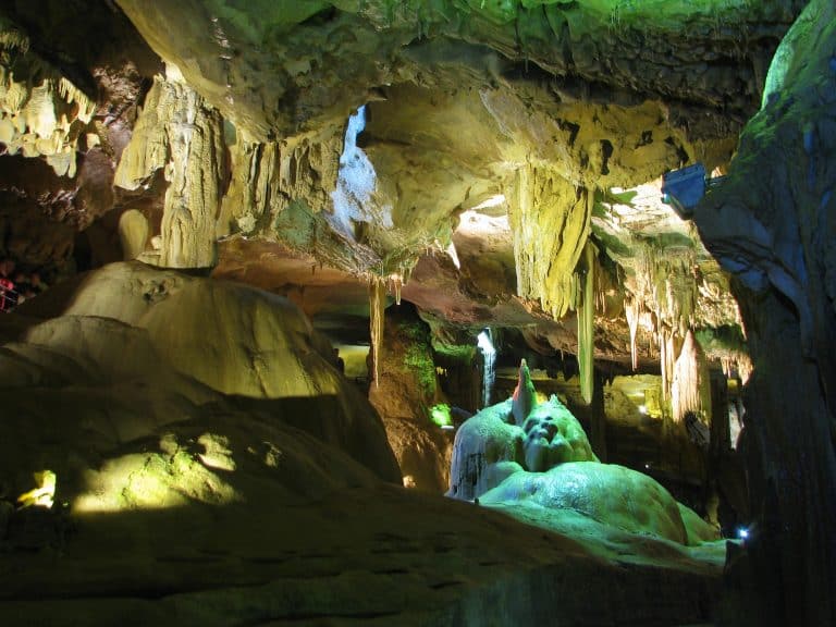 grottes-de-Bétharram-transmedtour-lourdes-autocar-marseille